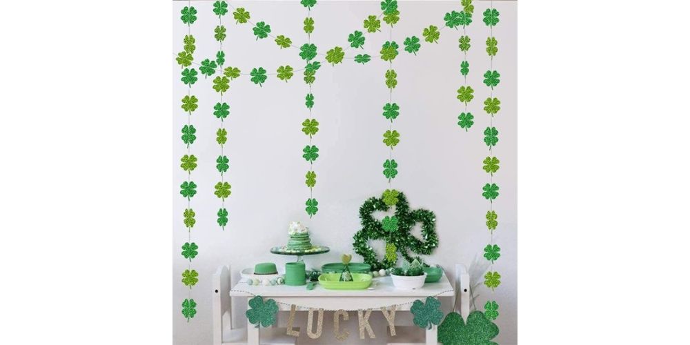 Green Clover Garland