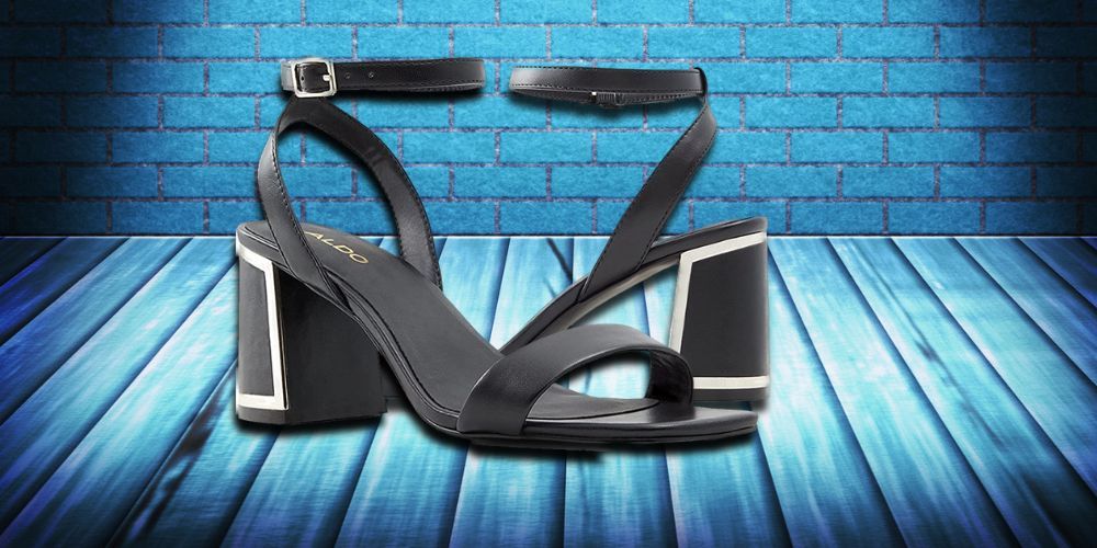 Comfortable Black Strappy Sandals