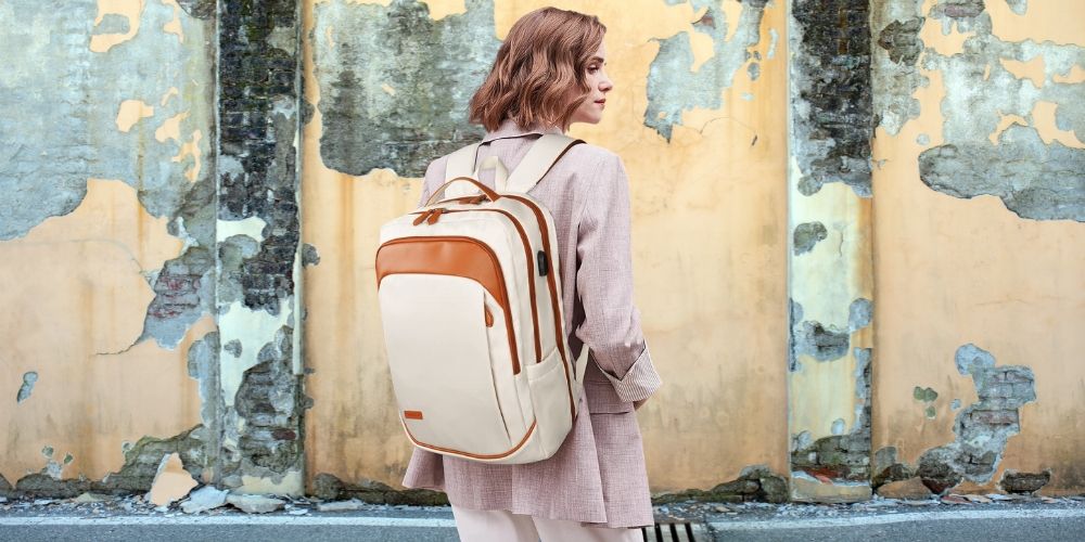 backpack with laptop sleeve and water bottle holder