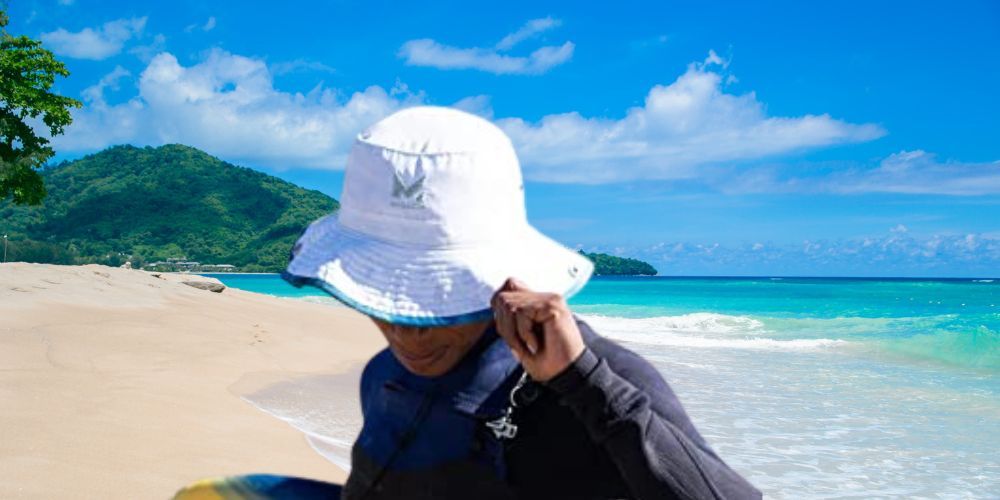  Stylish Beach Hats