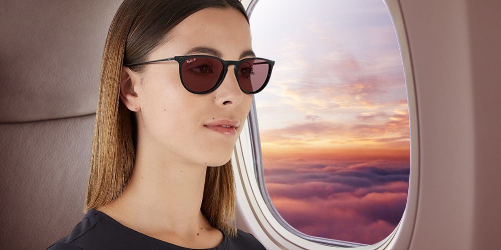 Women's travel outfit ideas
