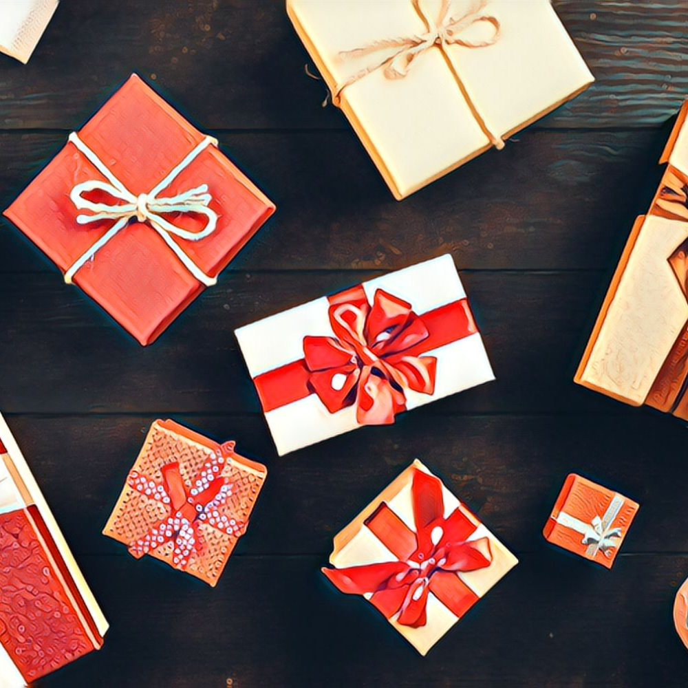 16 Gifts That Will Make You The Best Gift-Giver in 2022